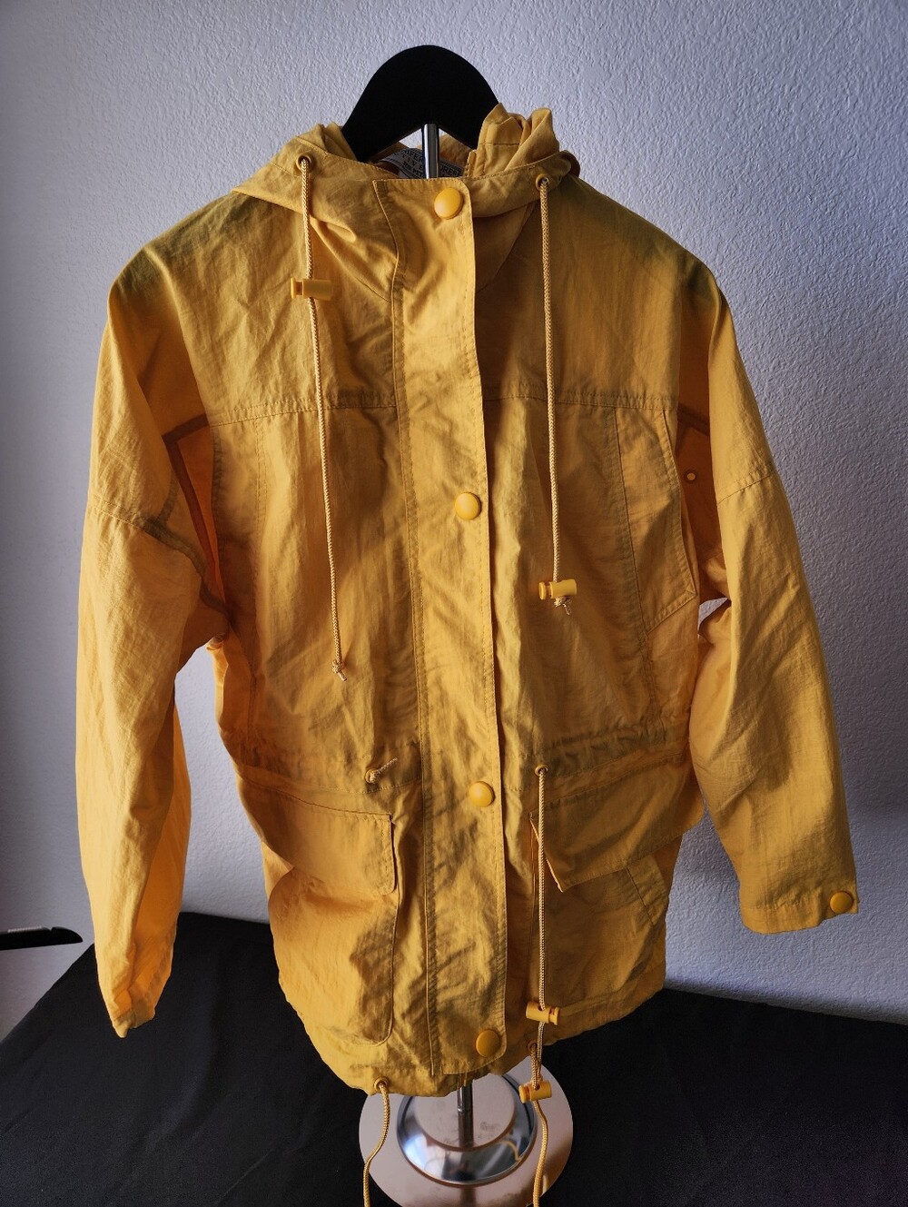 ​Jennifer Moore Yellow Nylon Hooded Anorak Jacket Coat Drawstring Vintage 90s